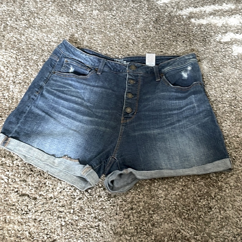 Time and try high rise denim shorts